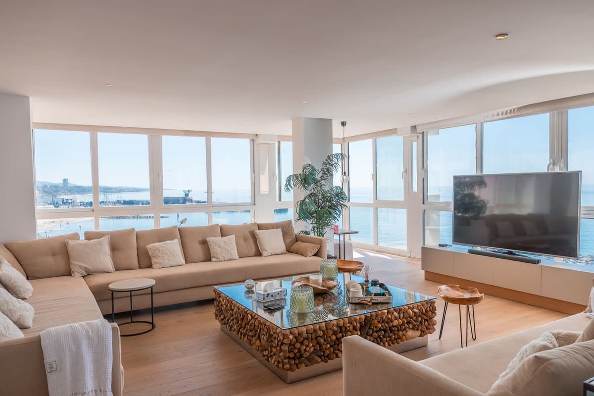 Middle Floor Apartment in Marbella — photo 2 of 10