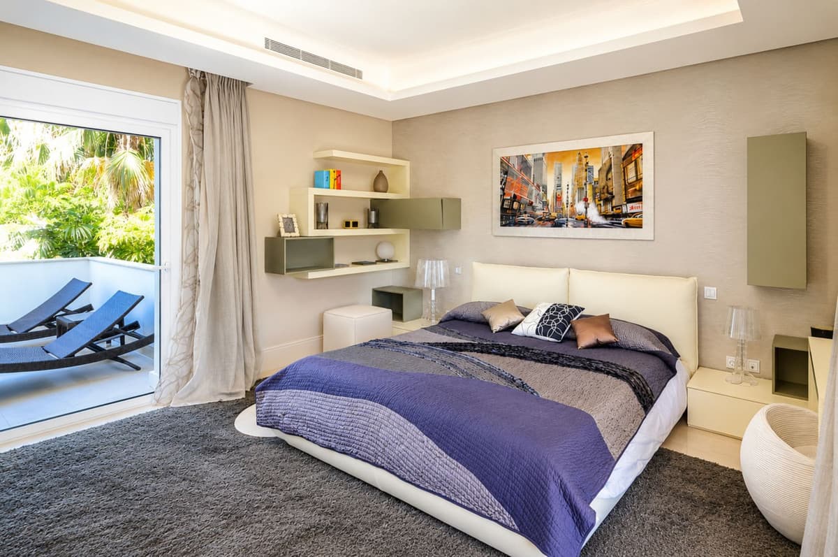Detached Villa in Marbella — photo 4 of 10