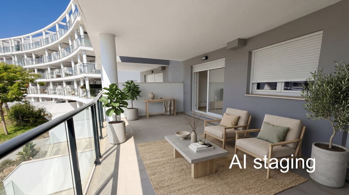 Middle Floor Apartment in La Duquesa — photo 1 of 10
