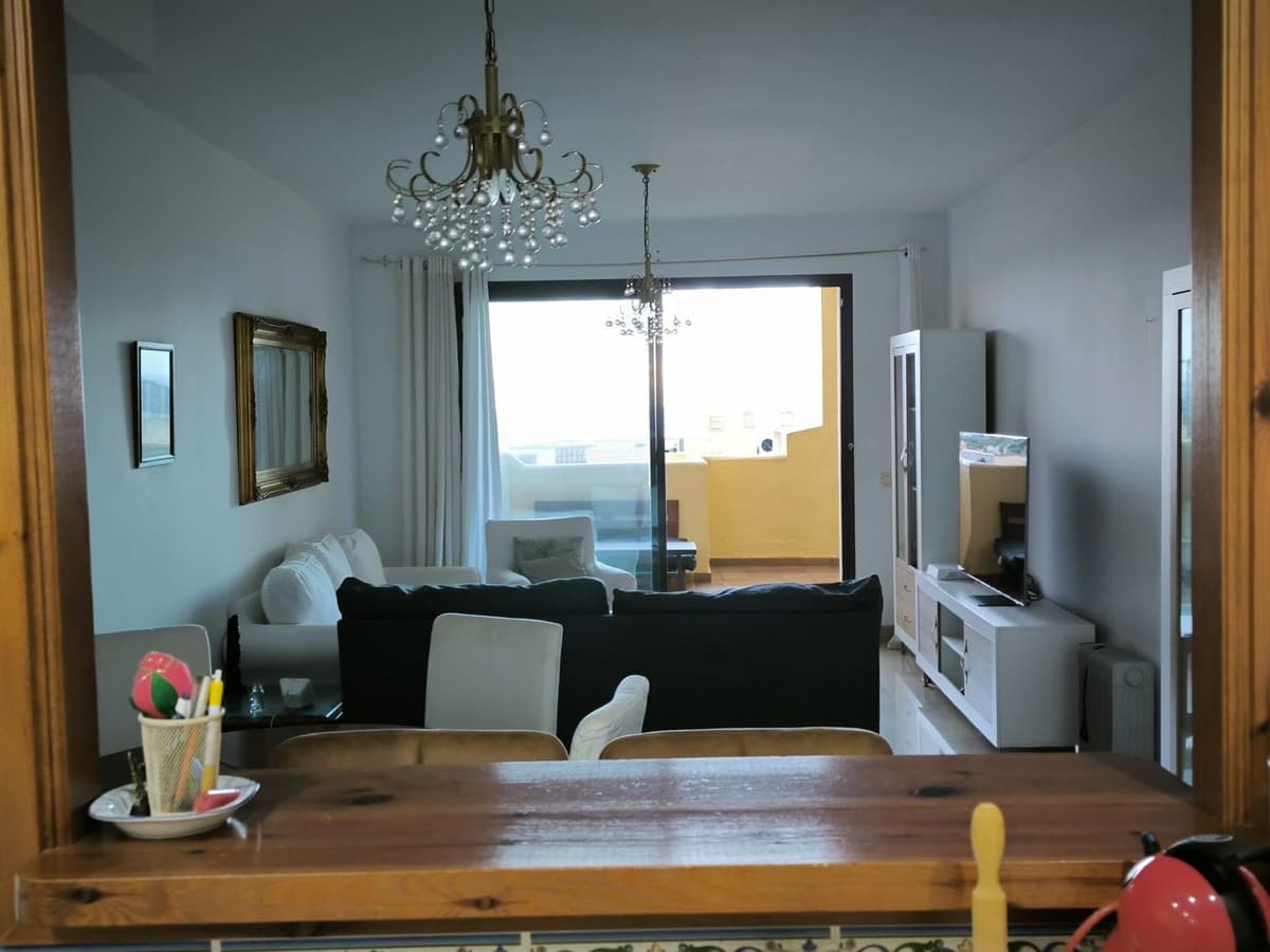 Middle Floor Apartment in La Duquesa — photo 2 of 10
