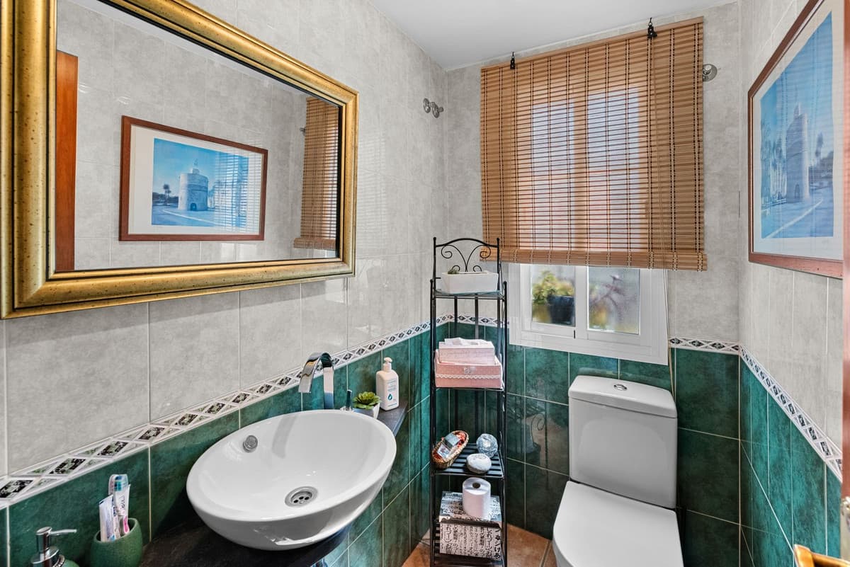 Townhouse in Estepona — photo 10 of 10