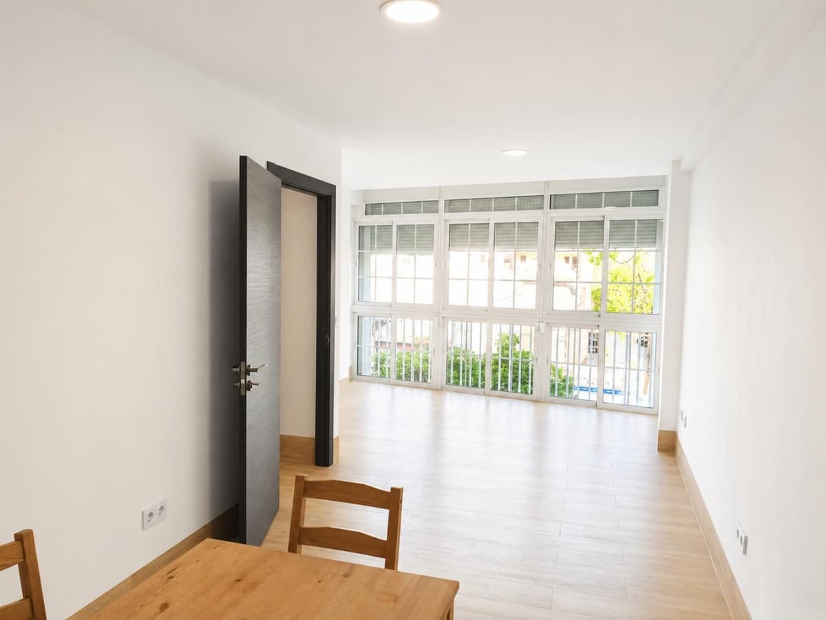 Middle Floor Apartment in Los Tilos — photo 7 of 10