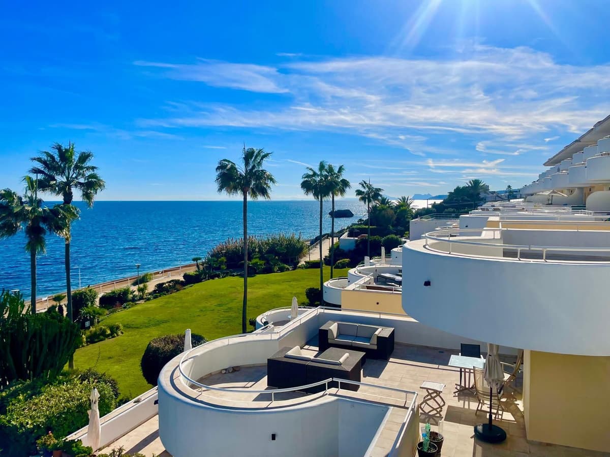 Ground Floor Apartment in Estepona — photo 1 of 10