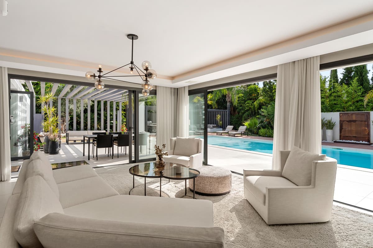 Detached Villa in Las Brisas — photo 4 of 10