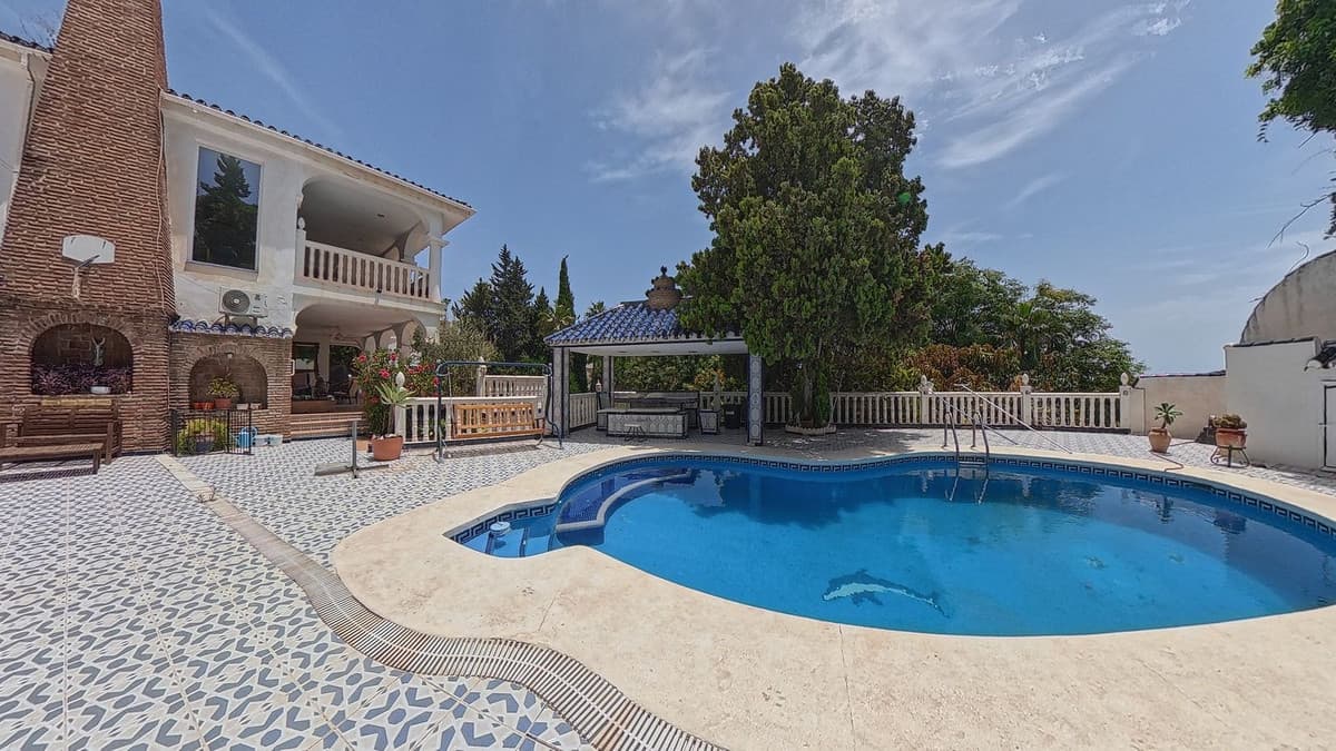 Detached Villa in Torremuelle — photo 3 of 10