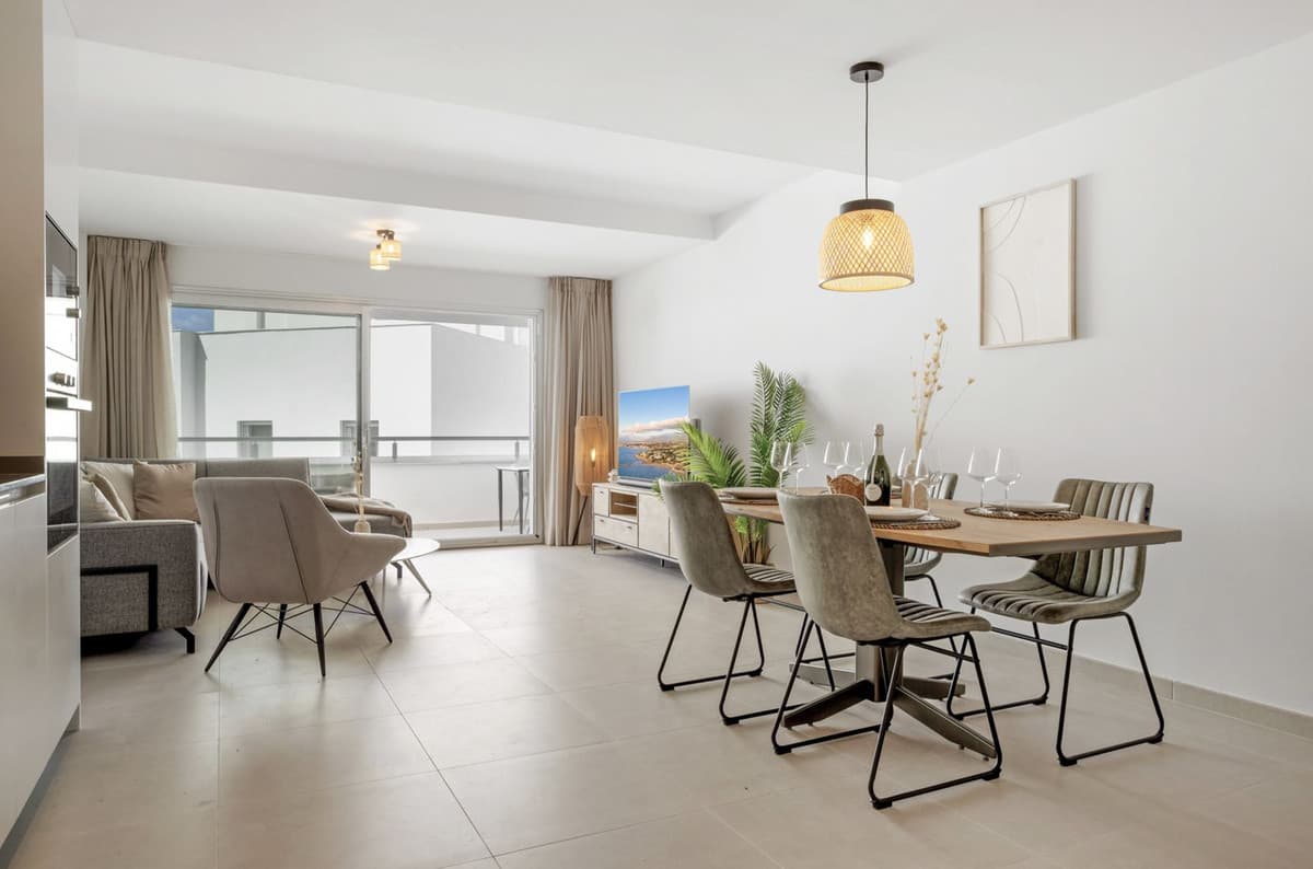 Middle Floor Apartment in Cancelada — photo 7 of 10