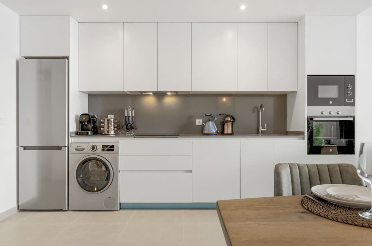 Middle Floor Apartment in Cancelada — photo 9 of 10