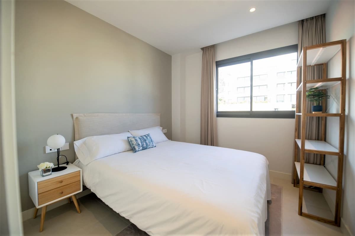 Middle Floor Apartment in Higueron — photo 6 of 10