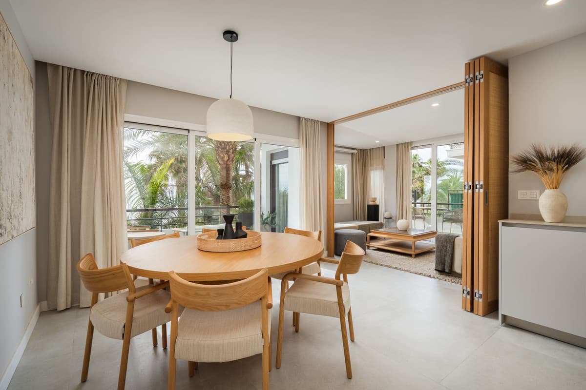 Middle Floor Apartment in Estepona — photo 9 of 10