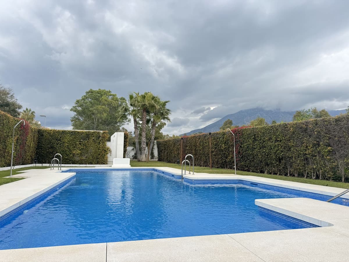 Ground Floor Apartment in Nueva Andalucía — photo 1 of 10