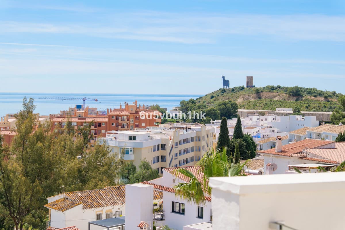 Townhouse in Torreblanca — photo 6 of 10