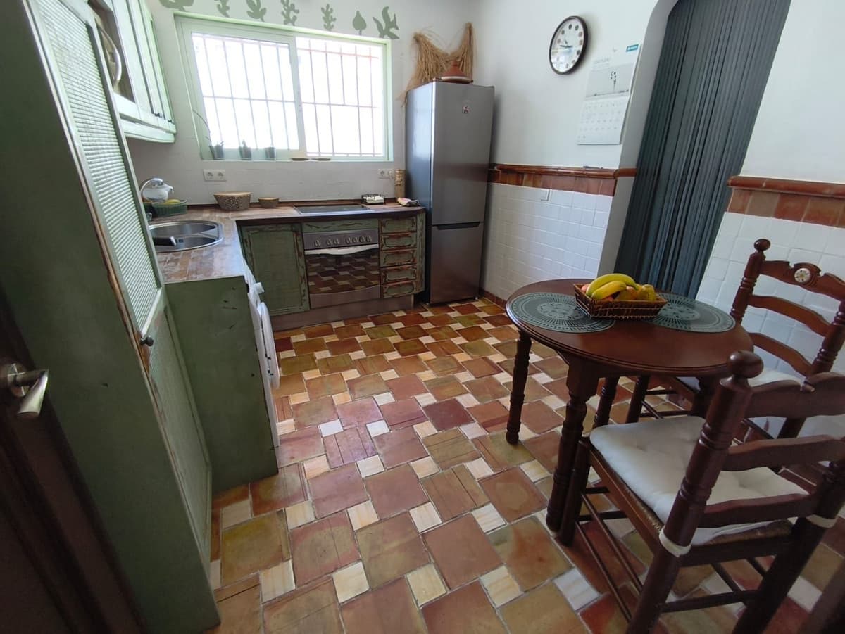 Detached Villa in Alhaurín de la Torre — photo 4 of 10
