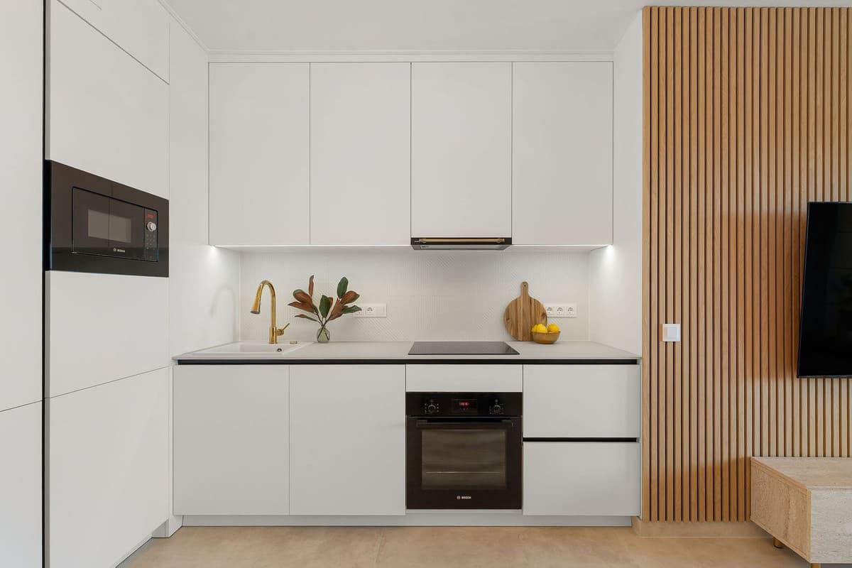 Middle Floor Apartment in Nueva Andalucía — photo 7 of 10