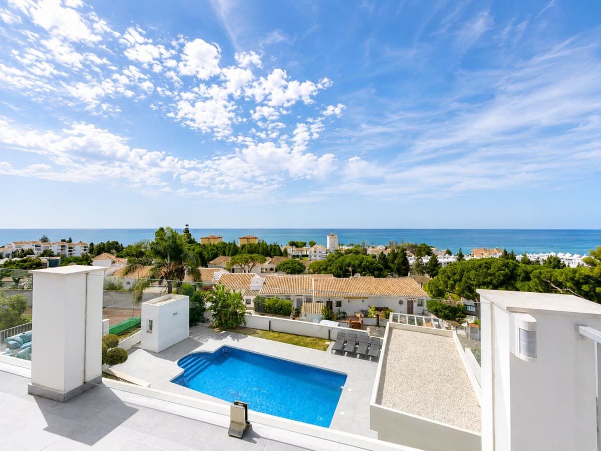 Detached Villa in La Cala de Mijas — photo 4 of 10