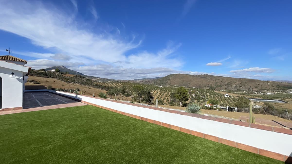 Cortijo in Casarabonela — photo 2 of 10