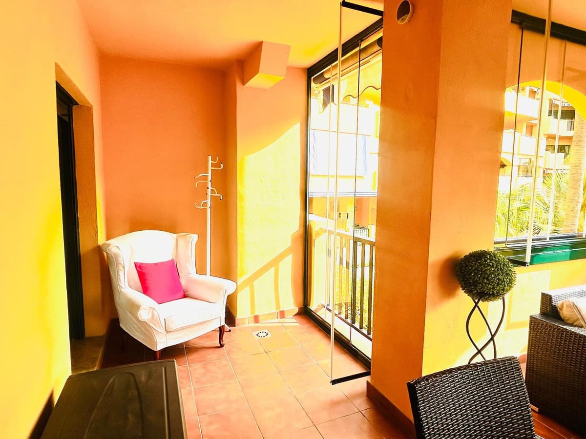 Middle Floor Apartment in San Pedro de Alcántara — photo 6 of 10