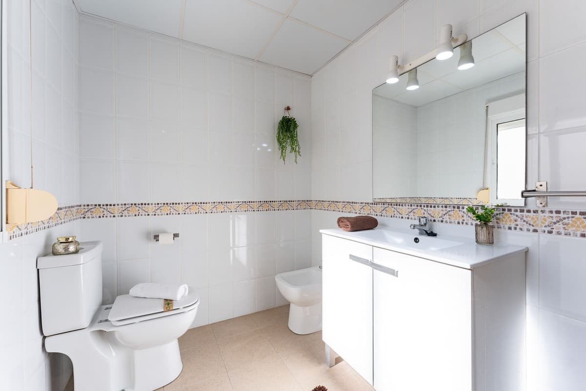 Middle Floor Apartment in Benalmadena — photo 10 of 10