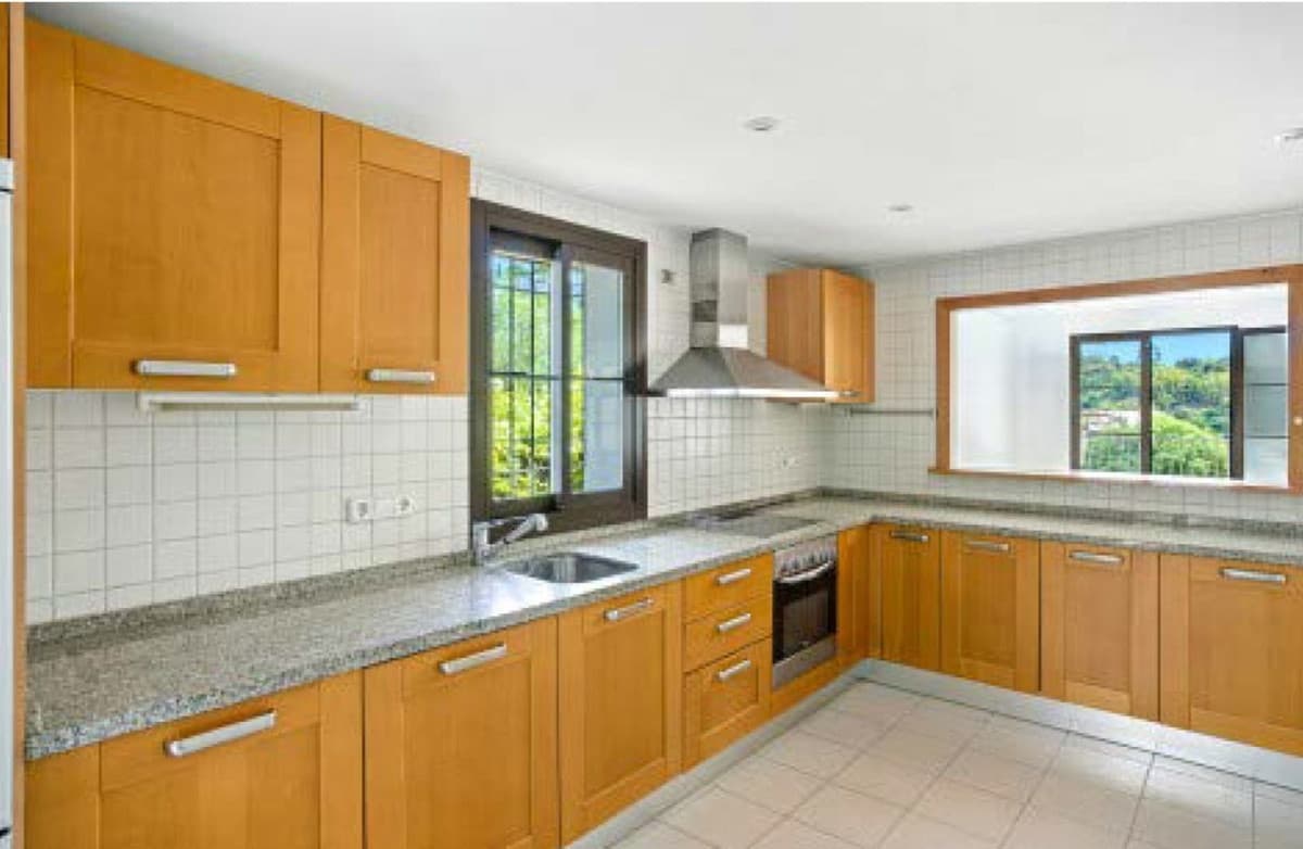 Townhouse in Los Arqueros — photo 4 of 10
