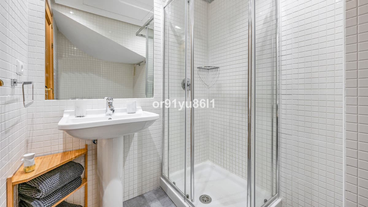 Duplex in Marbesa — photo 7 of 10