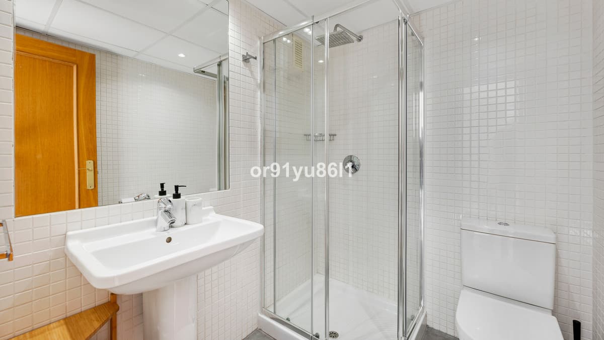 Duplex in Marbesa — photo 9 of 10