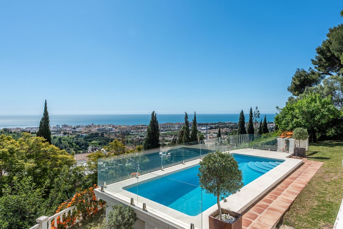 Detached Villa in Marbella — photo 5 of 10