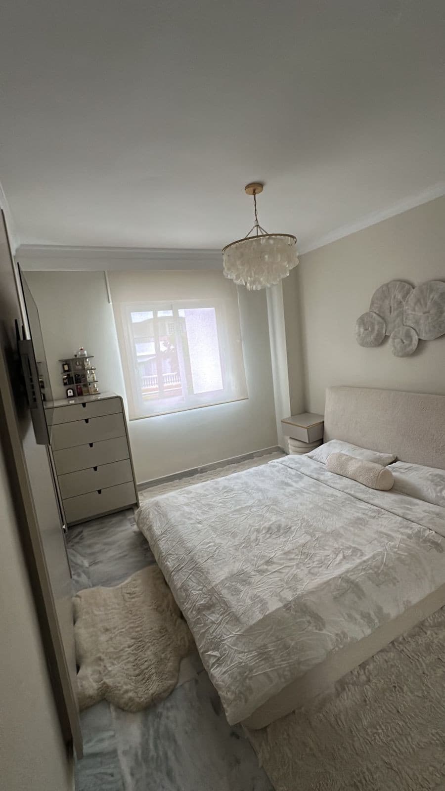 Middle Floor Apartment in Nueva Andalucía — photo 9 of 10