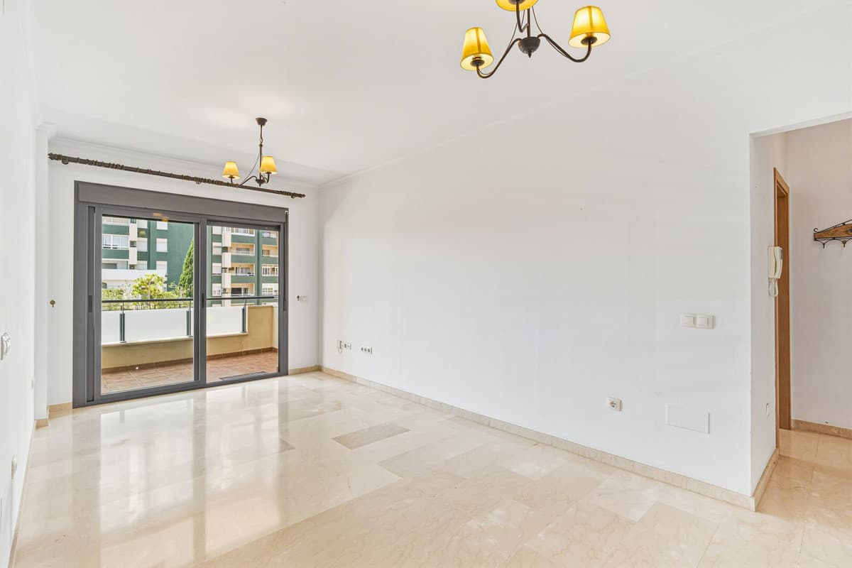 Middle Floor Apartment in Los Boliches — photo 4 of 10