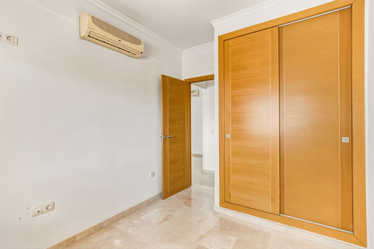 Middle Floor Apartment in Los Boliches — photo 10 of 10
