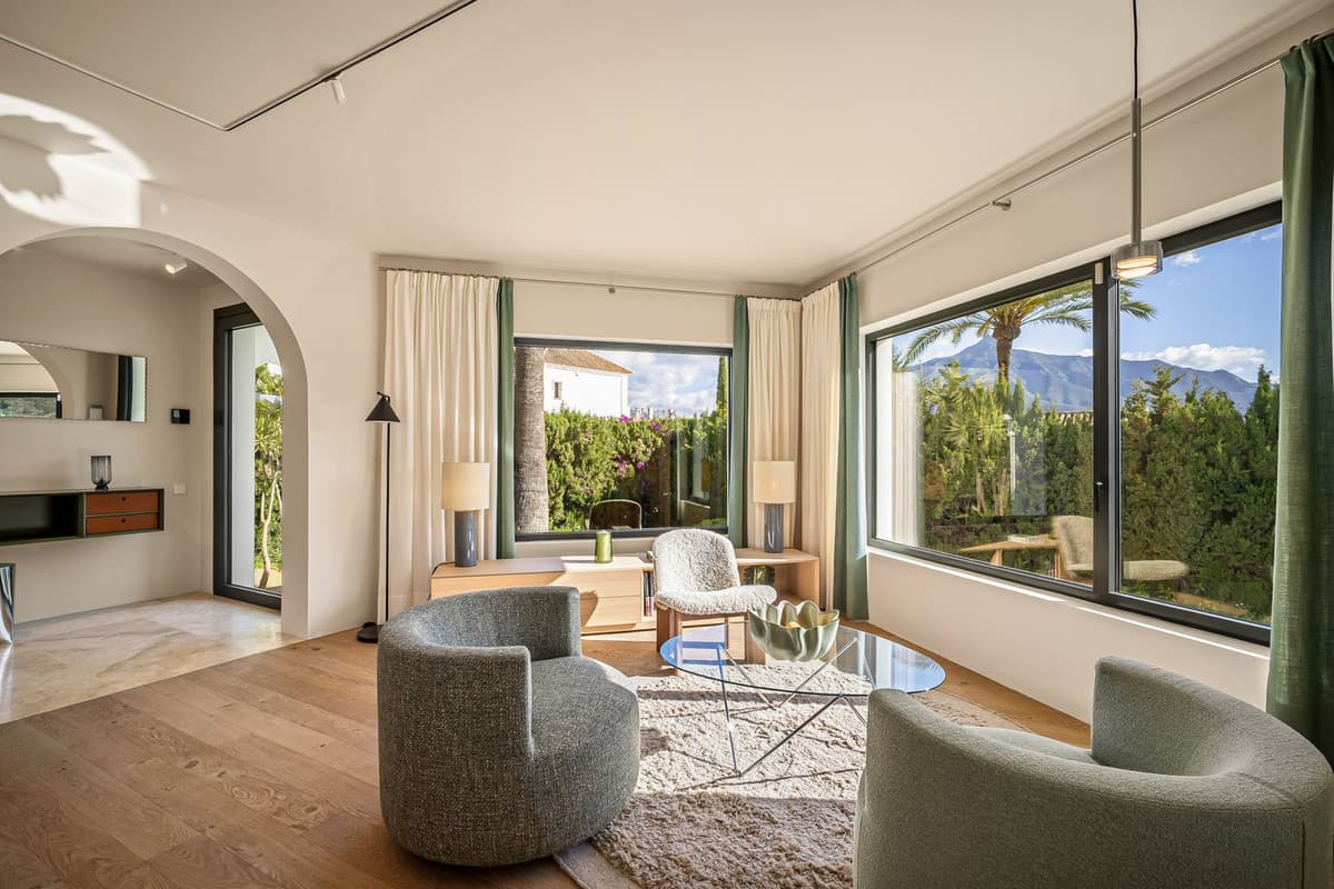 Detached Villa in Nueva Andalucía — photo 8 of 10