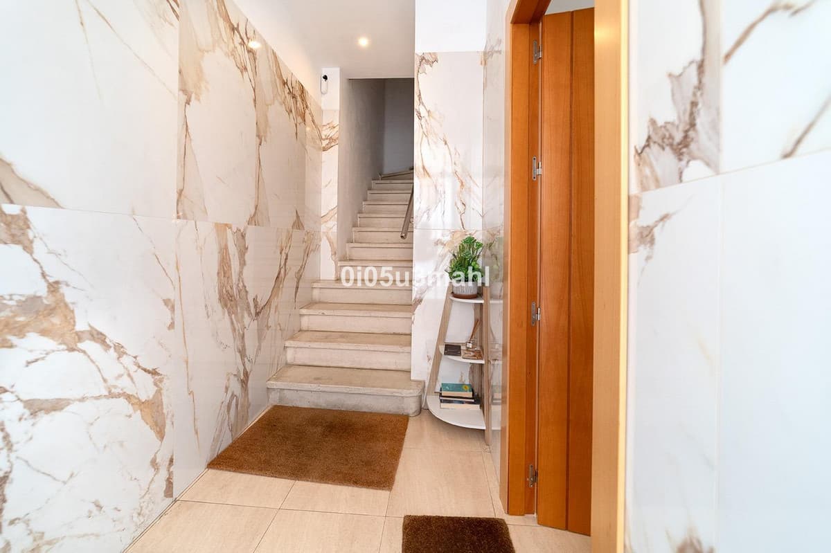 Townhouse in Martiricos — photo 4 of 10