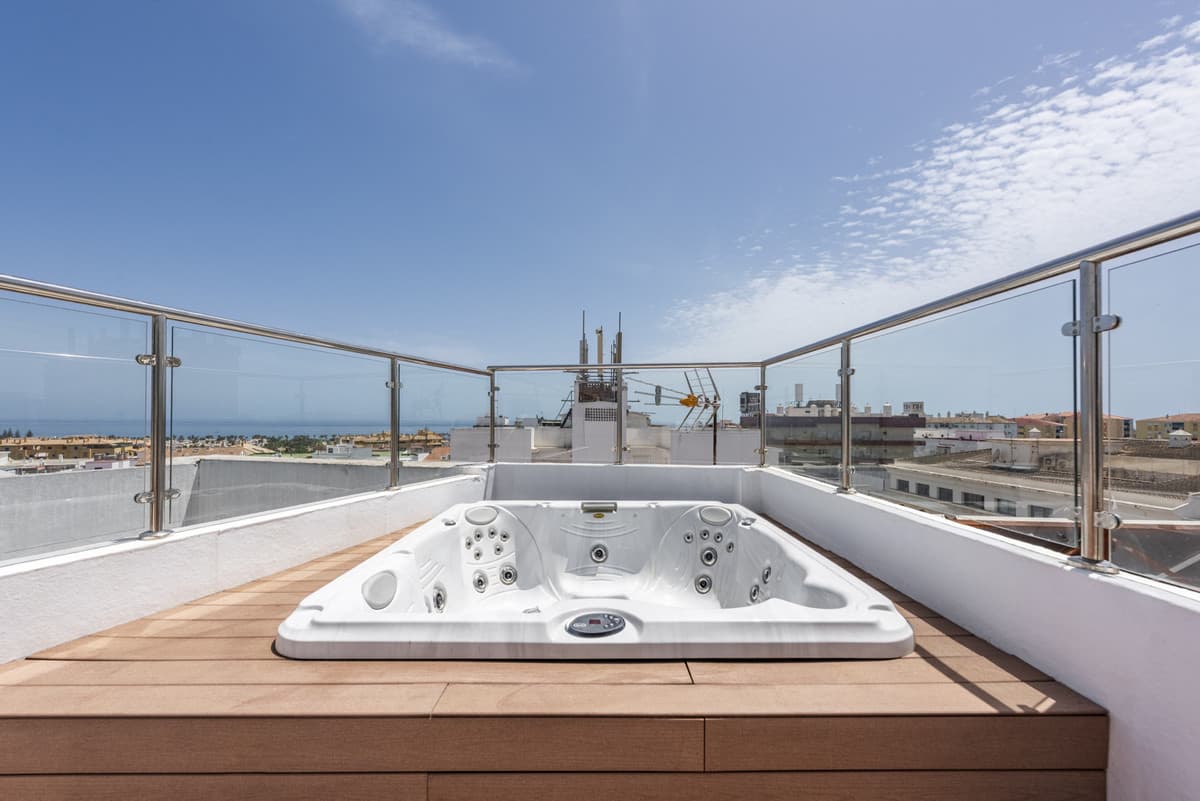 Penthouse Duplex in San Pedro de Alcántara — photo 6 of 10