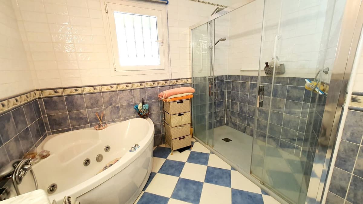 Detached Villa in Torreblanca — photo 4 of 10
