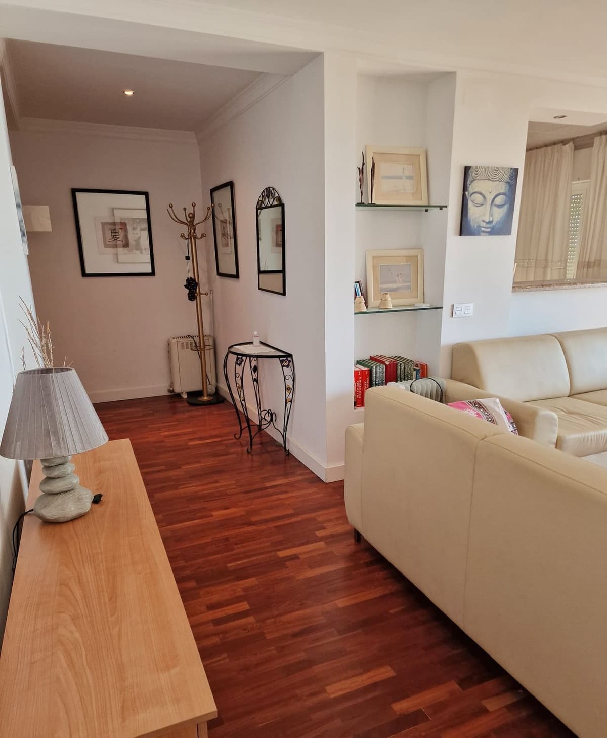 Middle Floor Apartment in Estepona — photo 2 of 10