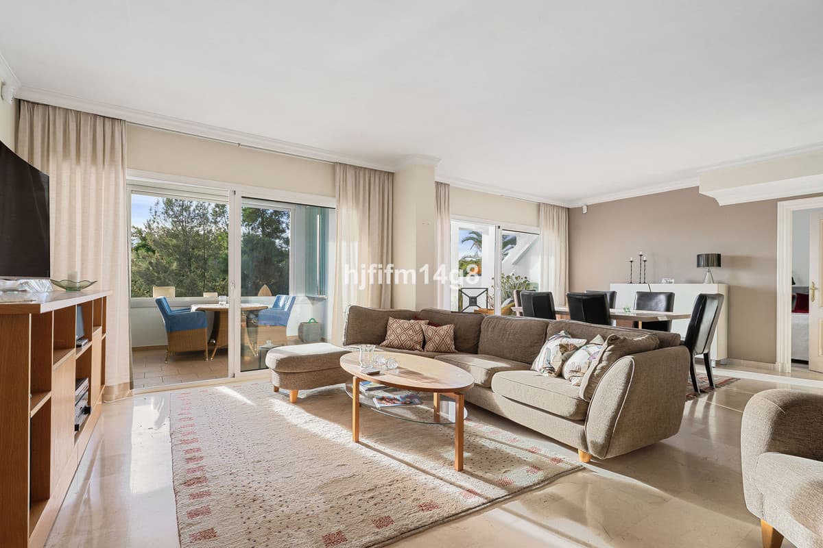 Penthouse Duplex in La Quinta — photo 7 of 10