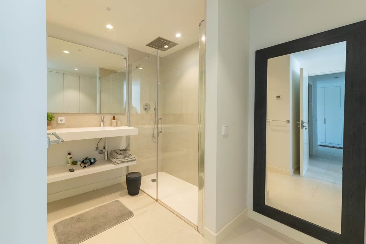 Ground Floor Apartment in Higueron — photo 6 of 10