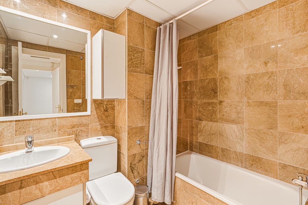 Ground Floor Apartment in The Golden Mile — photo 7 of 10