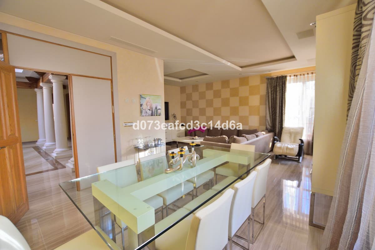 Detached Villa in Ronda — photo 7 of 10