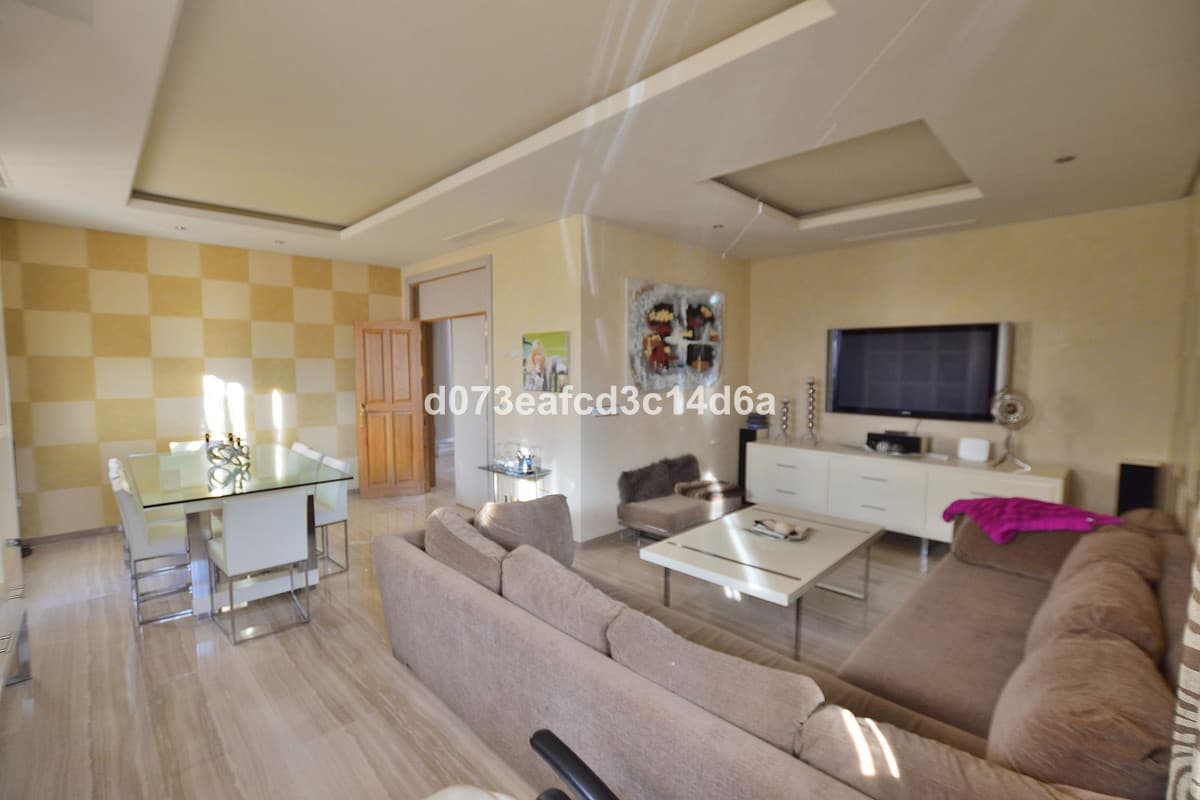 Detached Villa in Ronda — photo 9 of 10