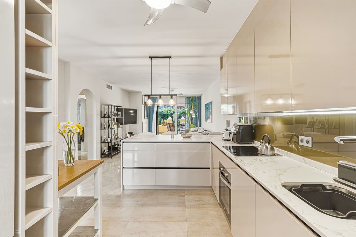 Ground Floor Apartment in Guadalmina Alta — photo 8 of 10