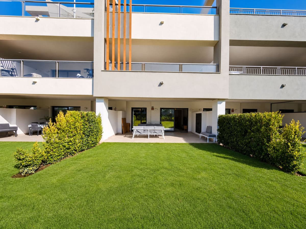 Ground Floor Apartment in Casares Playa — photo 2 of 10