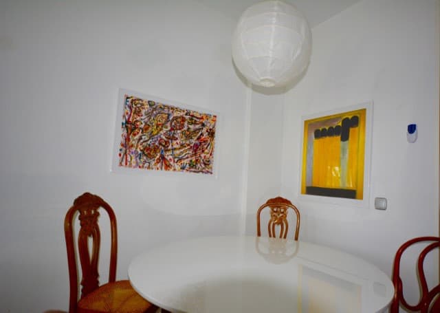 Middle Floor Apartment in The Golden Mile — photo 6 of 10
