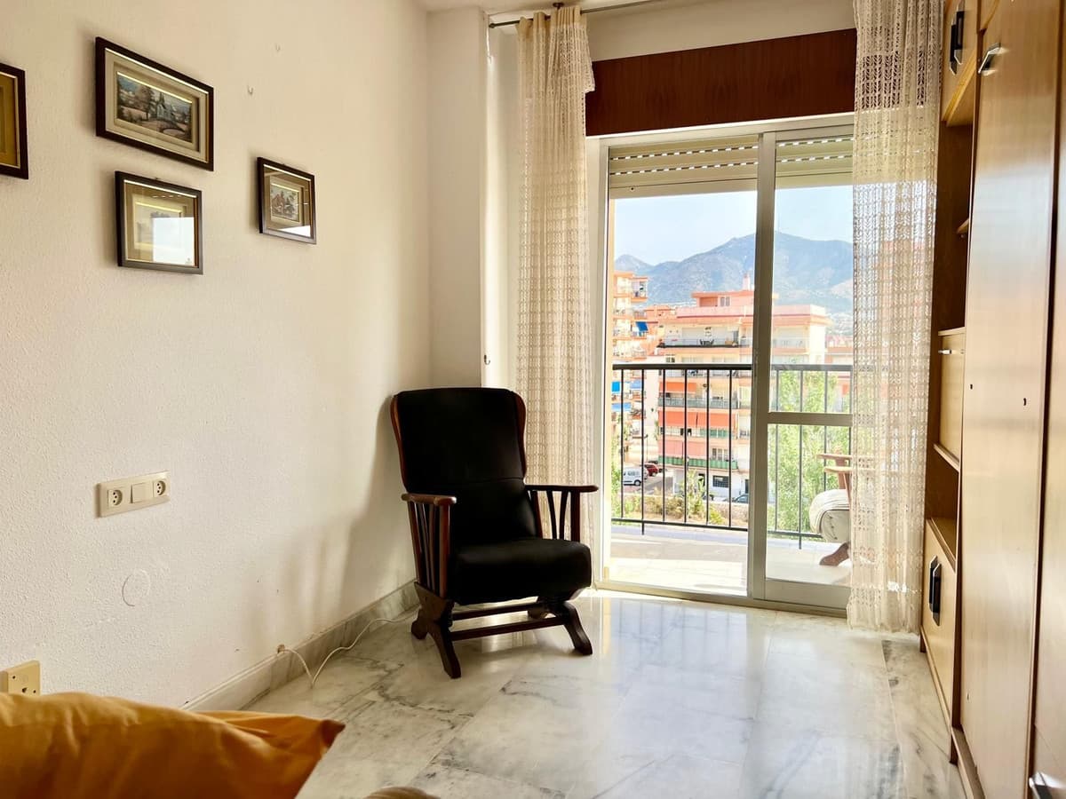 Middle Floor Apartment in Fuengirola — photo 9 of 10