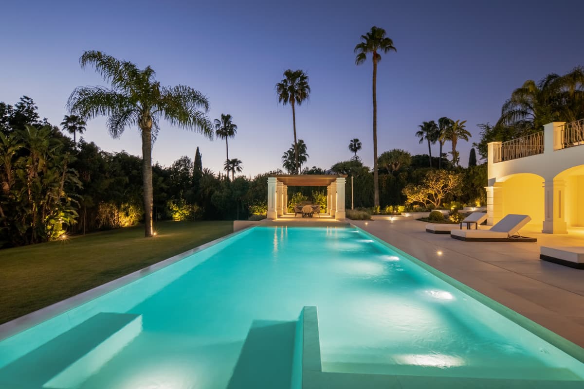 Detached Villa in Nueva Andalucía — photo 7 of 10