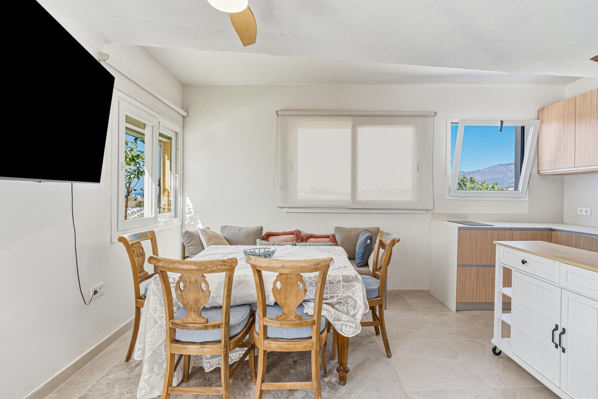 Townhouse in Cancelada — photo 9 of 10