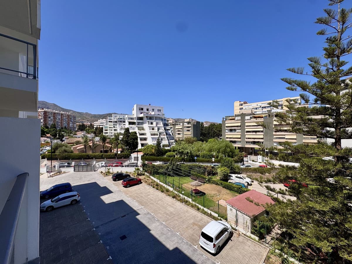 Middle Floor Apartment in Benalmadena Costa — photo 6 of 10