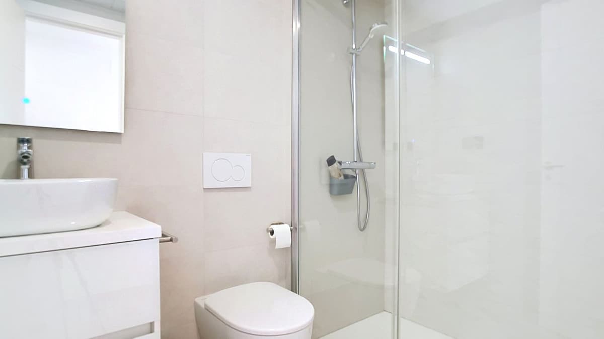 Middle Floor Apartment in Fuengirola — photo 6 of 10