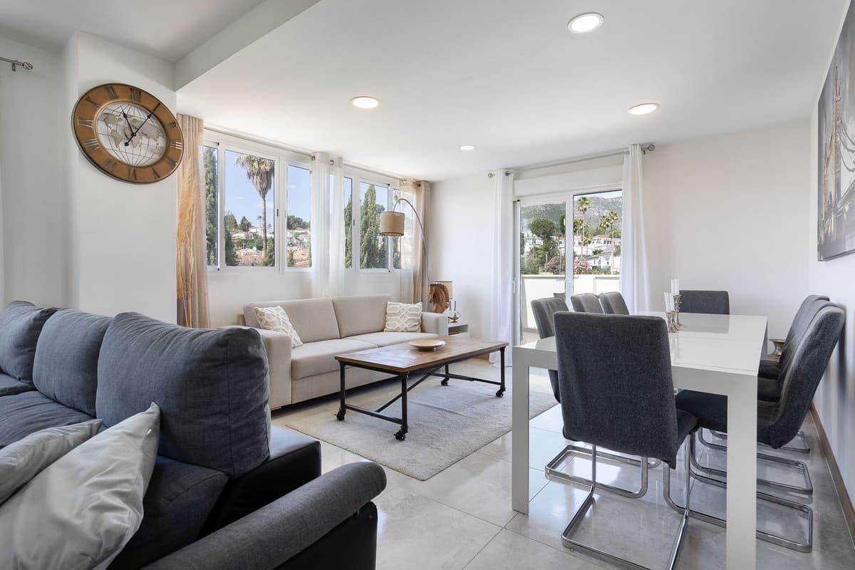 Top Floor Apartment in Torremolinos — photo 6 of 10