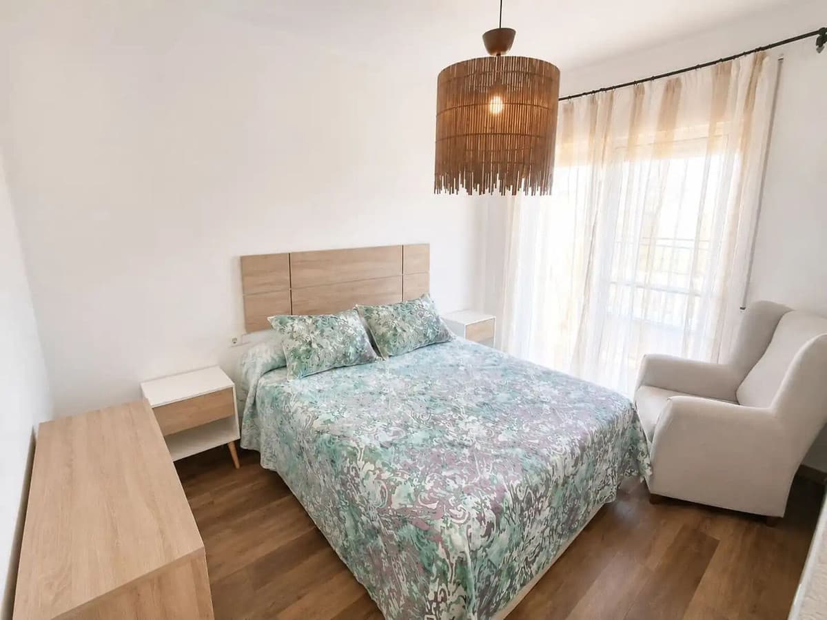 Townhouse in Estepona — photo 5 of 10