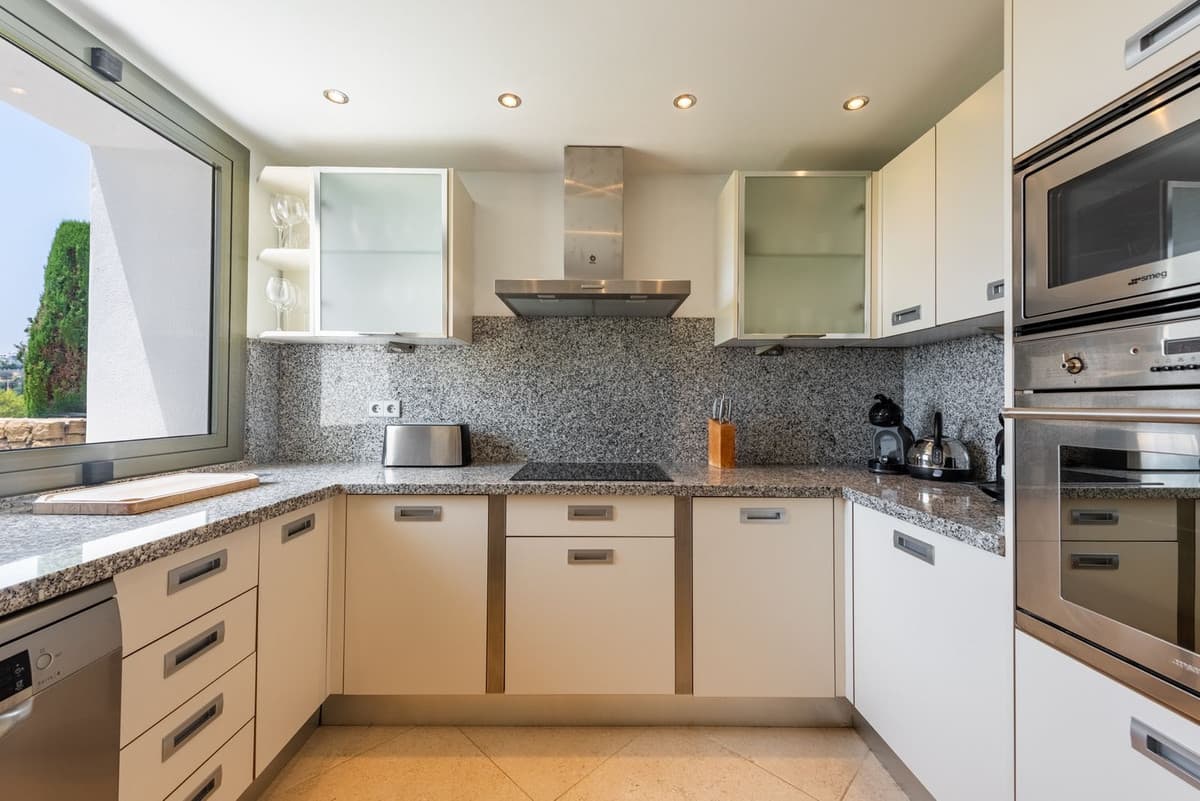 Ground Floor Apartment in Los Flamingos — photo 7 of 10