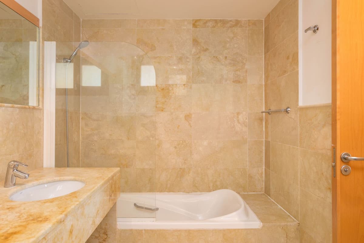 Ground Floor Apartment in Altos de los Monteros — photo 8 of 10